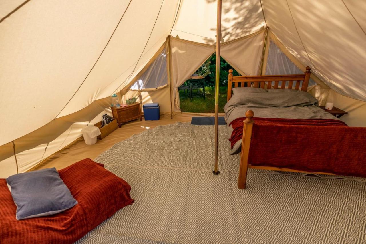 Naturally Glamping Kingsteignton エクステリア 写真