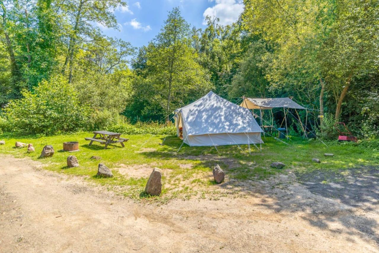 Naturally Glamping Kingsteignton エクステリア 写真