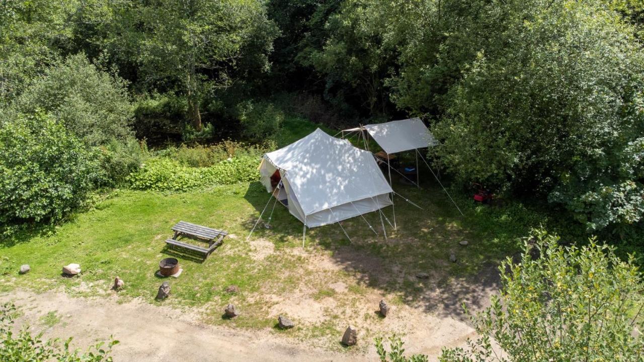Naturally Glamping Kingsteignton エクステリア 写真